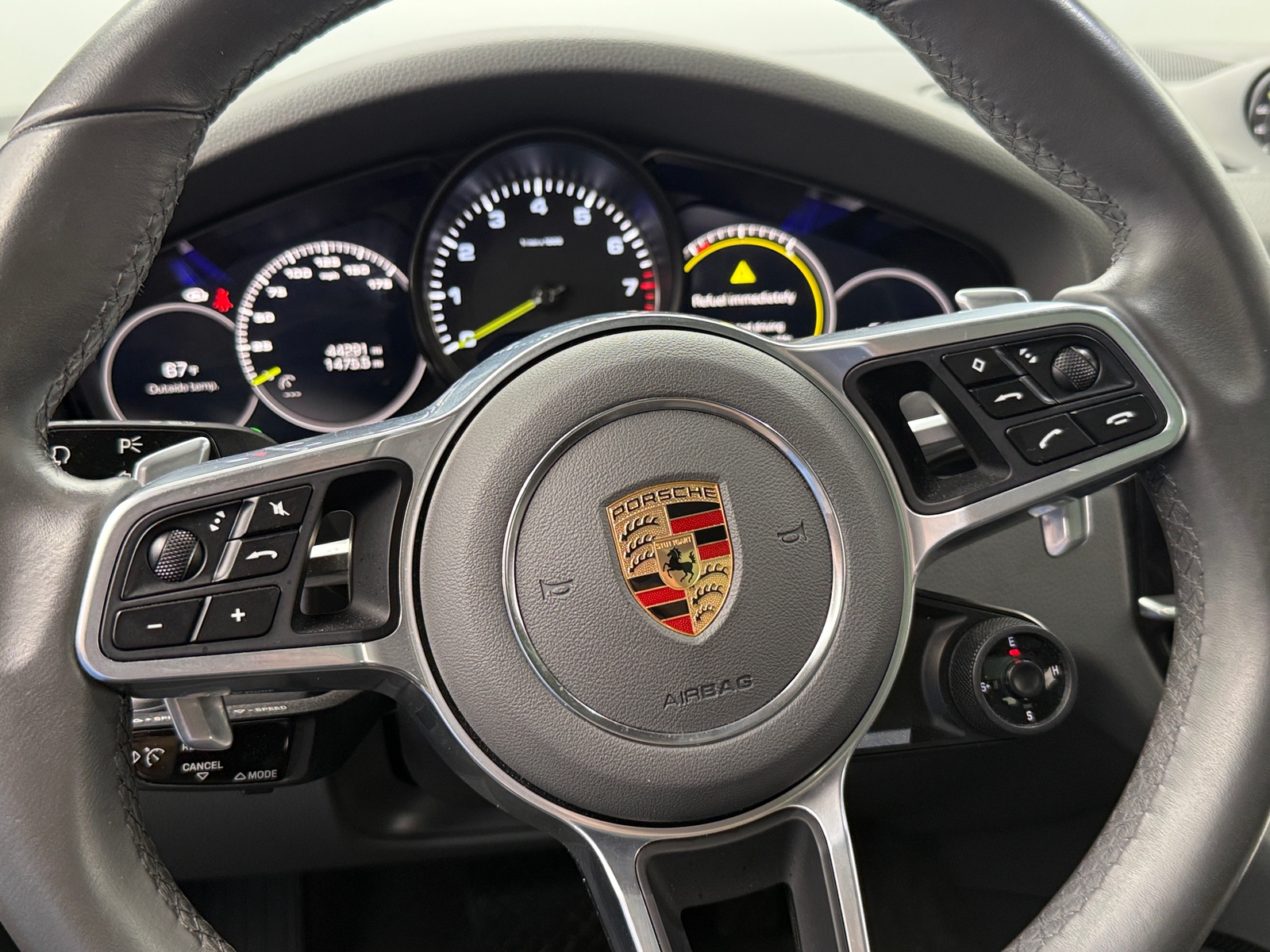 Thumbnail: 2020 Porsche Cayenne - 4