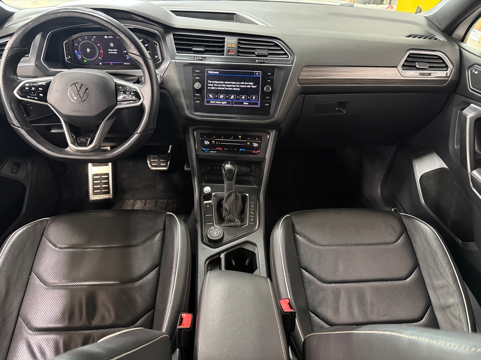 Thumbnail: 2022 Volkswagen Tiguan - 2