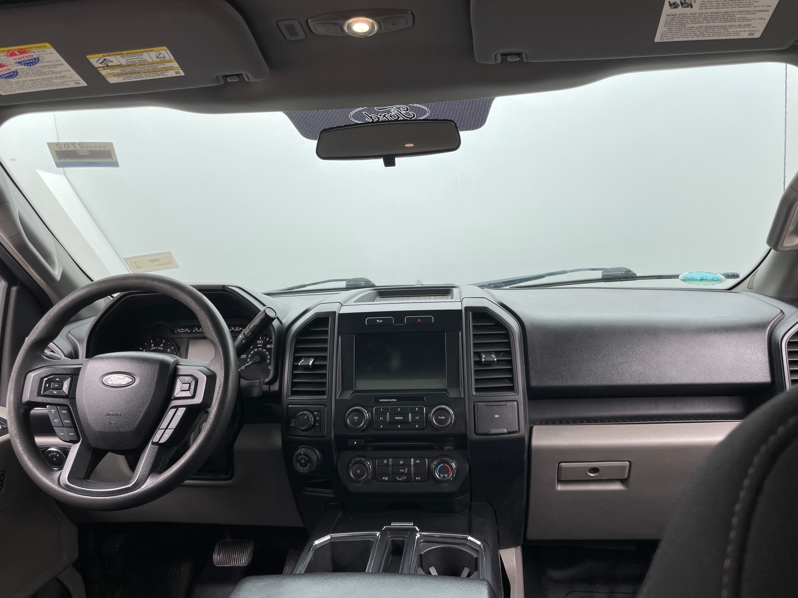 Thumbnail: 2017 Ford Econoline - 3