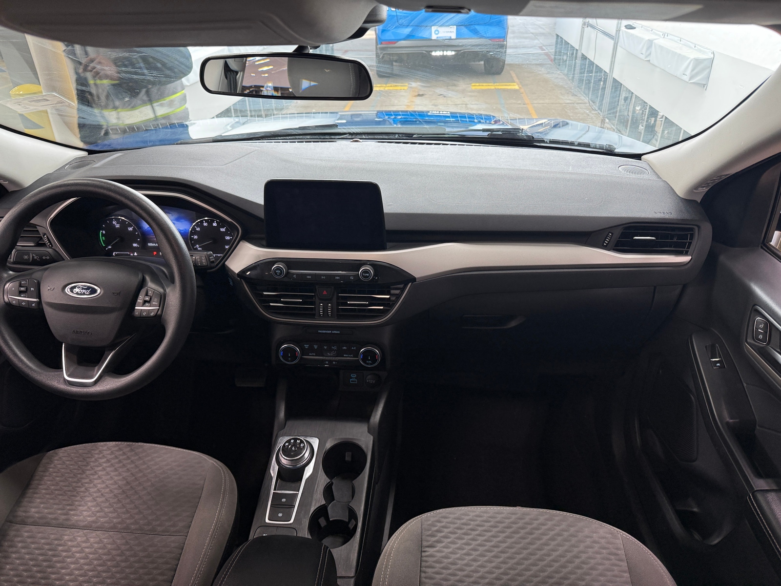 Thumbnail: 2022 Ford Escape - 3