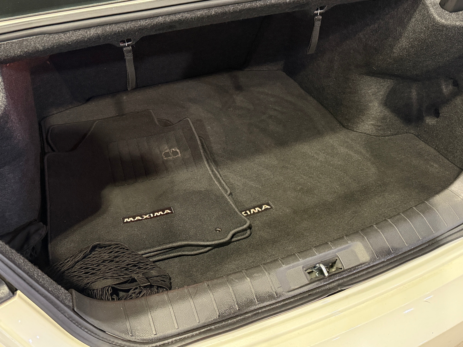 Thumbnail: 2017 Nissan Maxima - 6