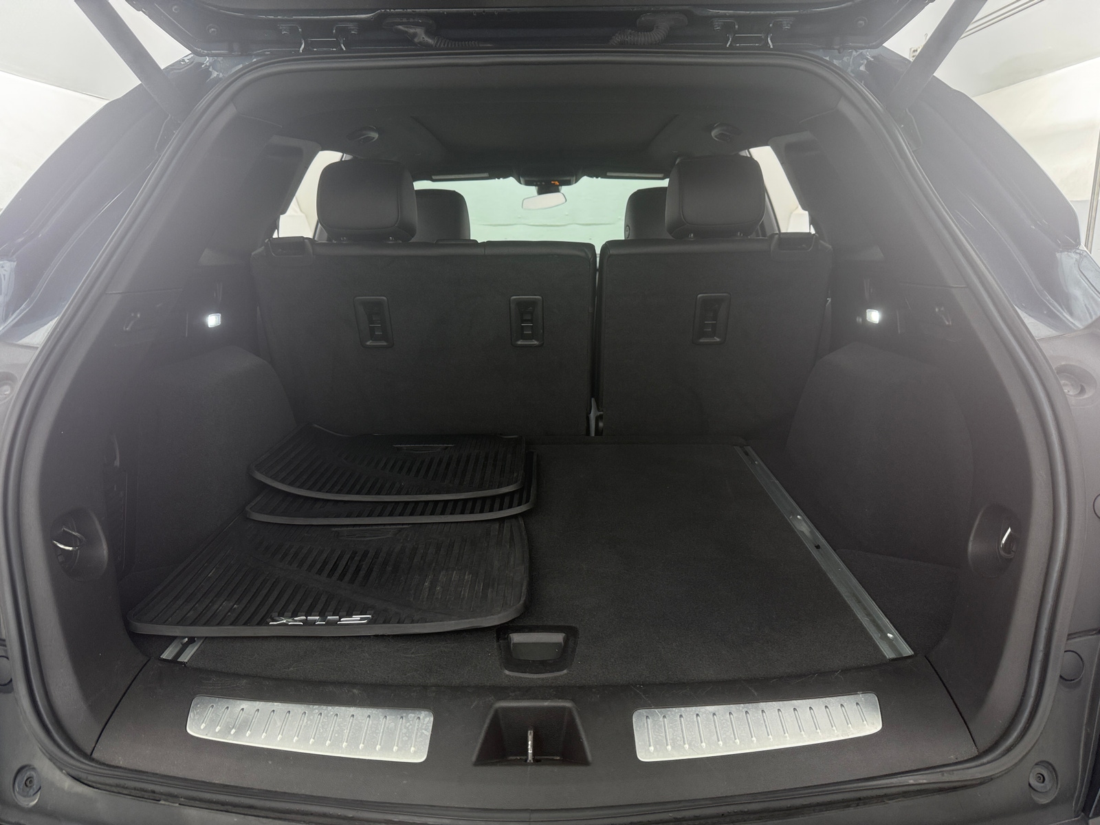 Thumbnail: 2020 Cadillac XT5 - 6