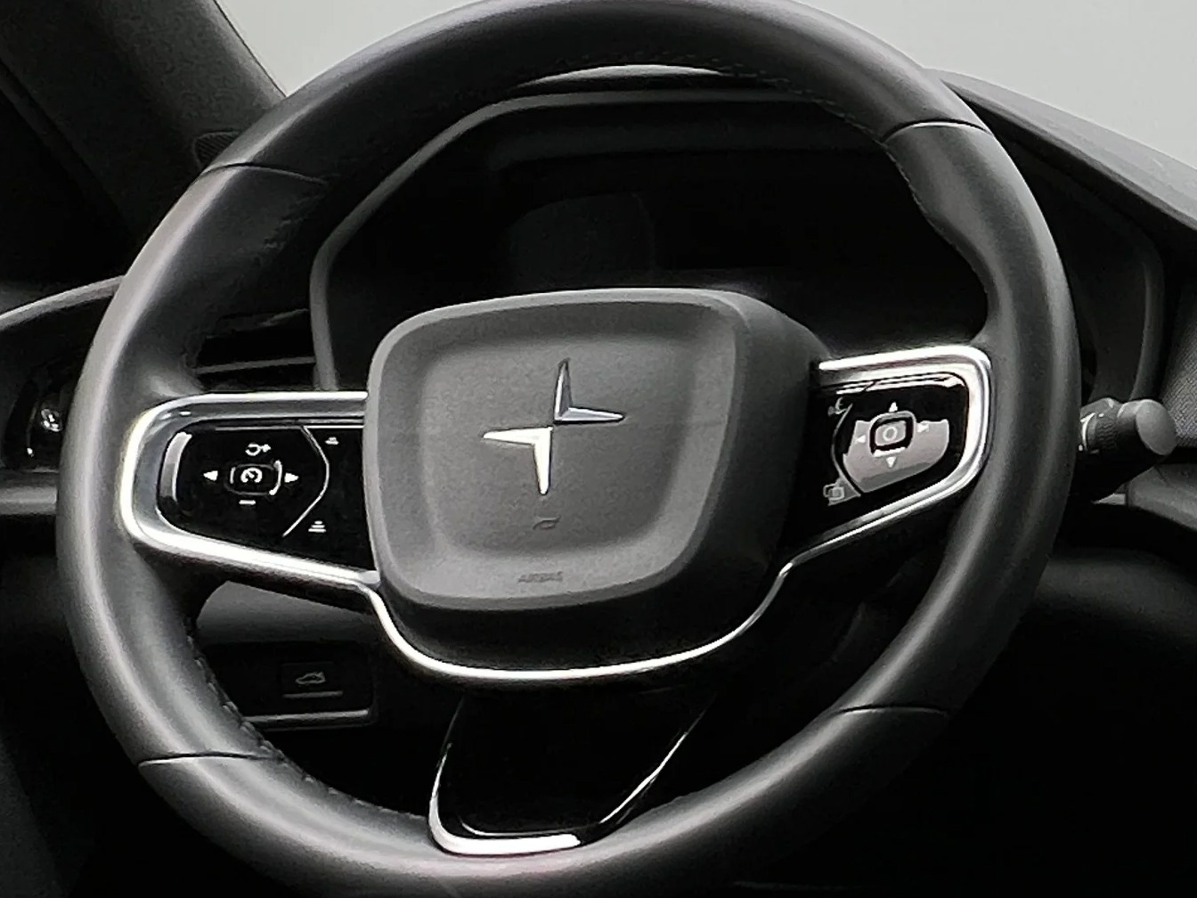 Thumbnail: 2021 Polestar 2 - 5