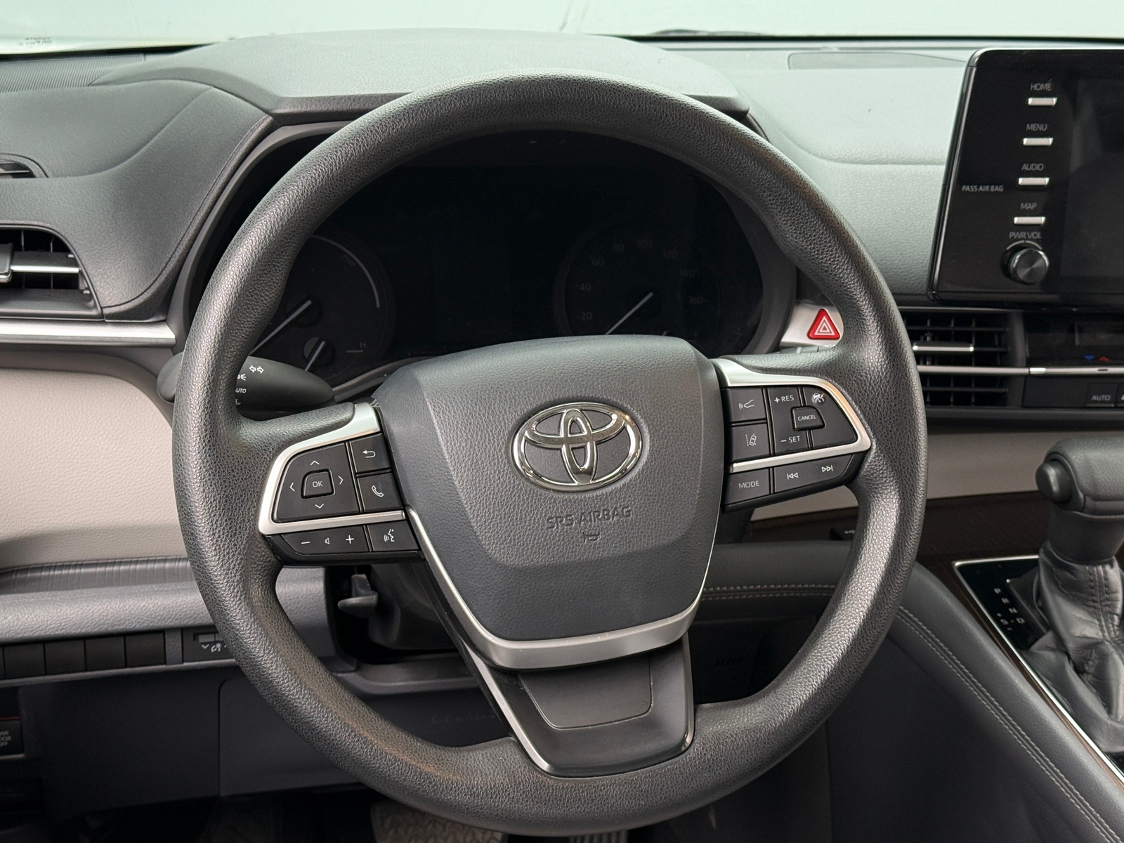 Thumbnail: 2021 Toyota Sienna - 5