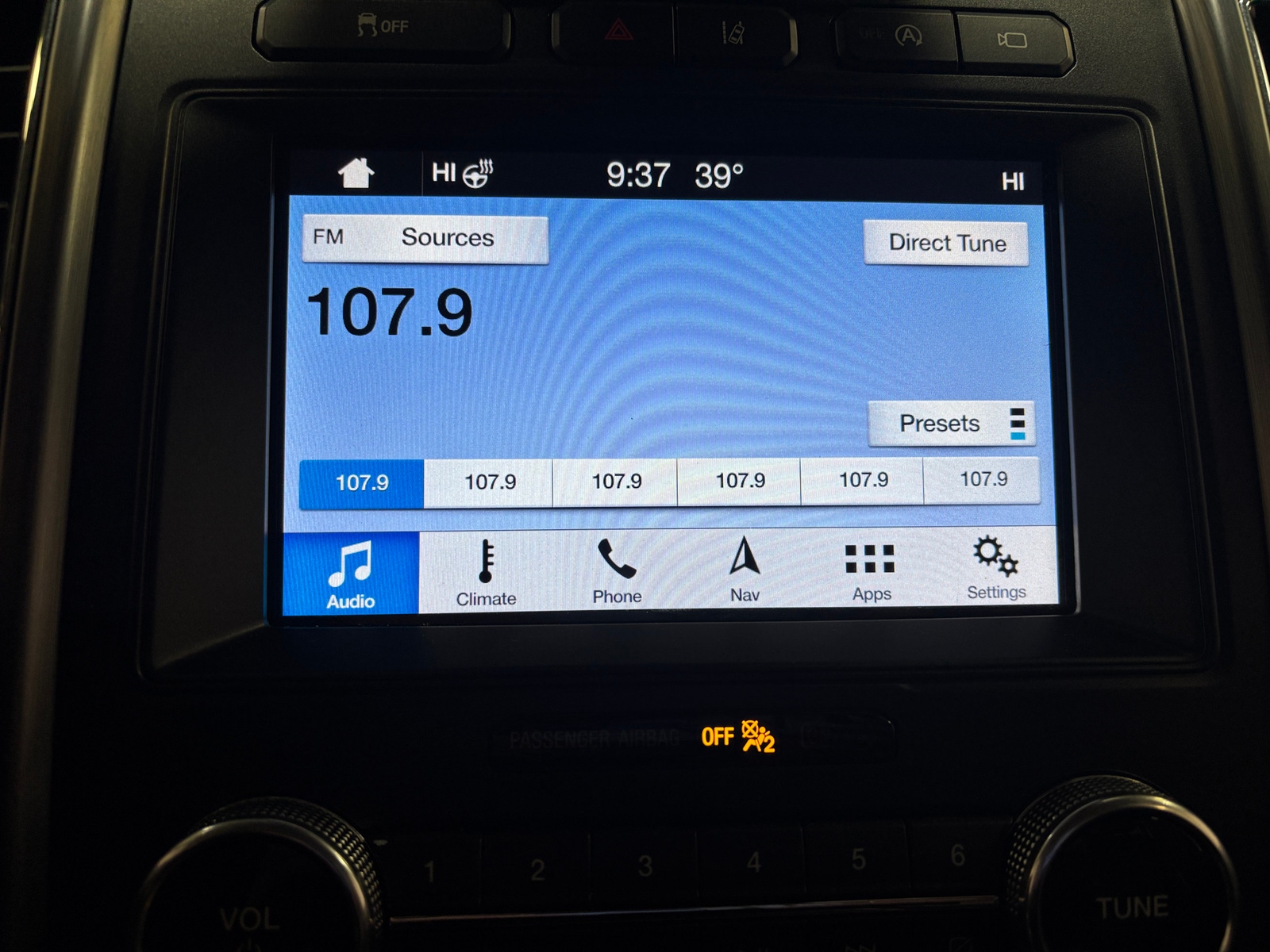 Thumbnail: 2019 Ford Expedition - 3