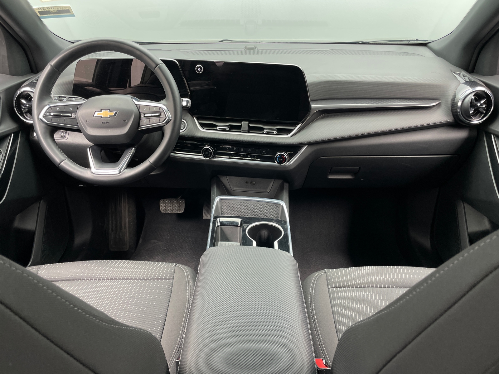 Thumbnail: 2025 Chevrolet Equinox - 3