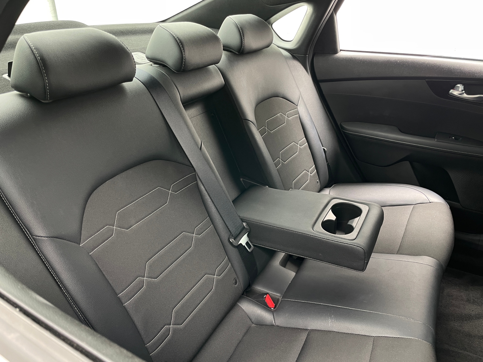 Thumbnail: 2023 Kia Forte - 6