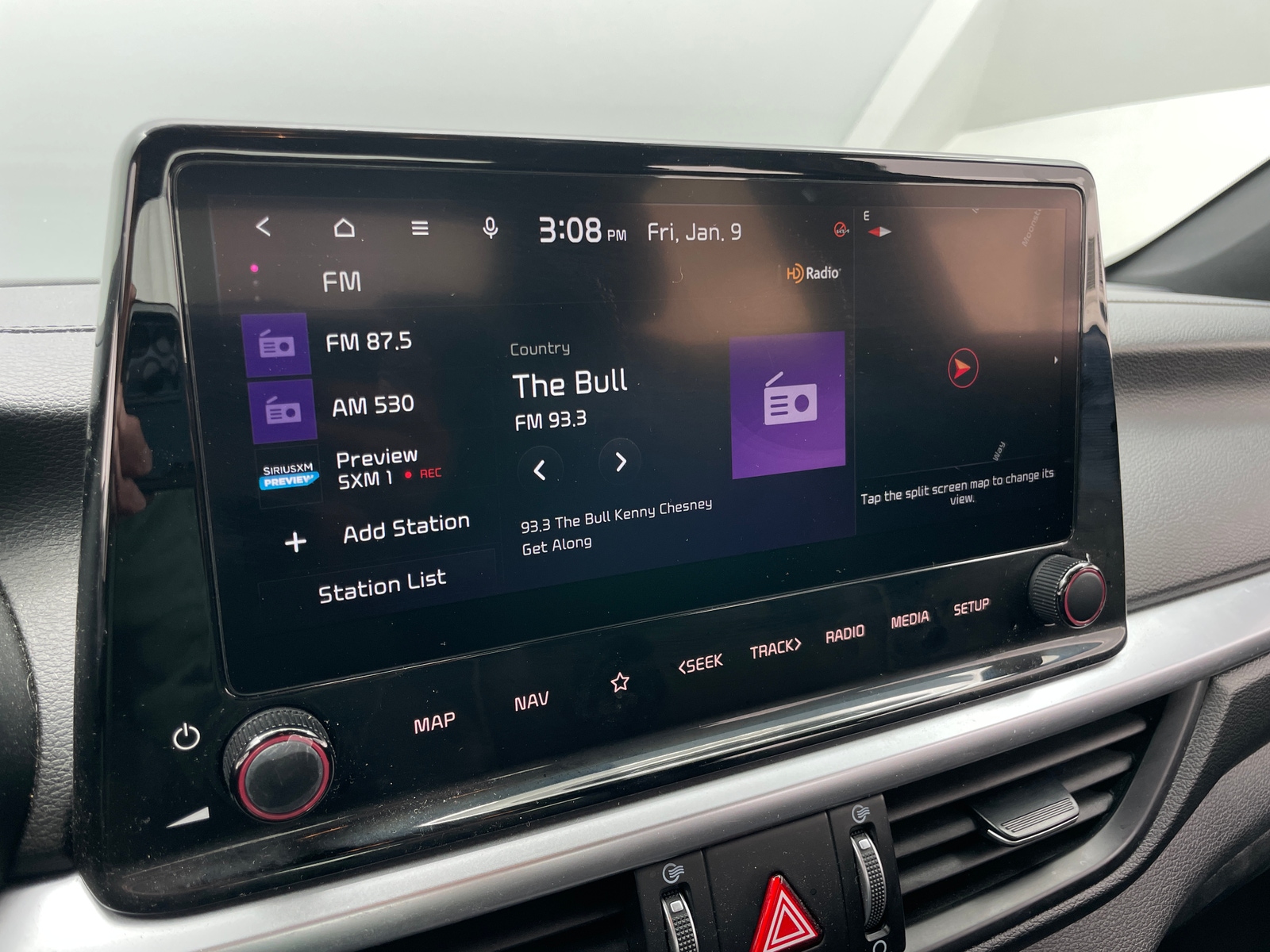 Thumbnail: 2023 Kia Forte - 4