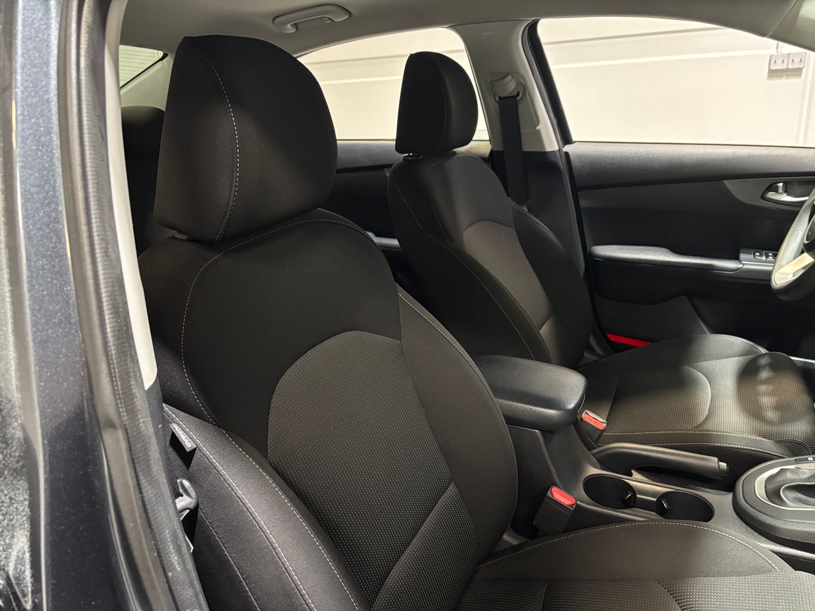 Thumbnail: 2021 Kia Forte - 2