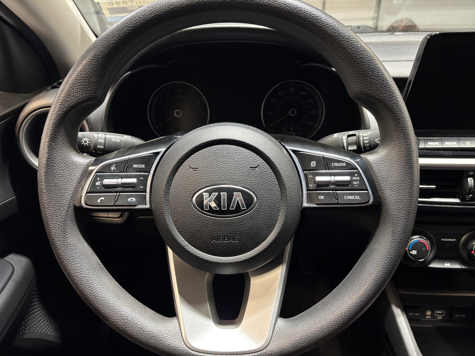 Thumbnail: 2021 Kia Forte - 5