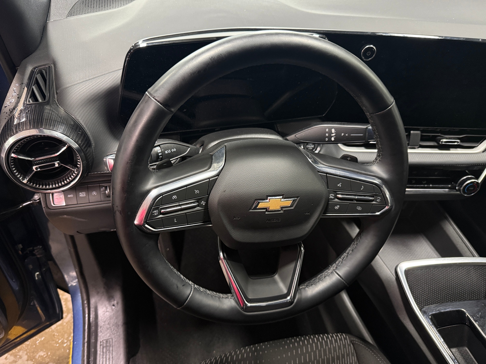 Thumbnail: 2025 Chevrolet Equinox - 5