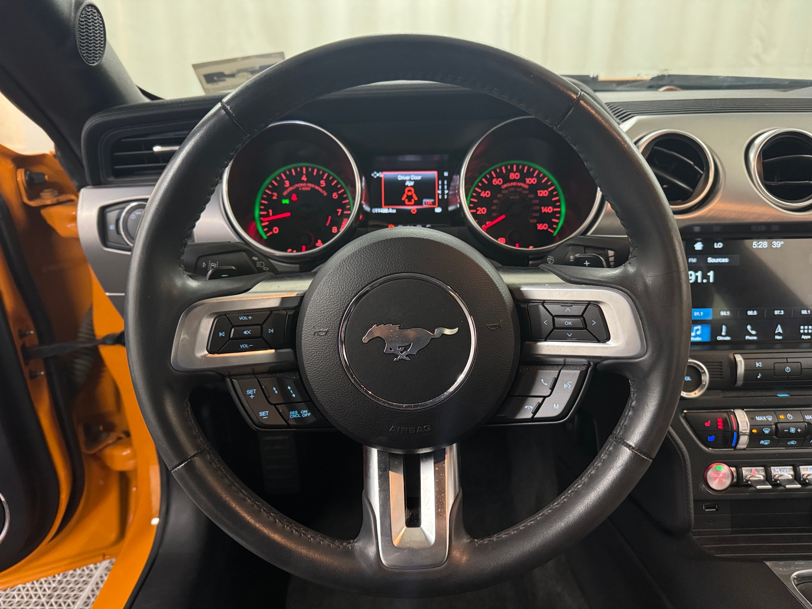 Thumbnail: 2018 Ford Mustang - 3