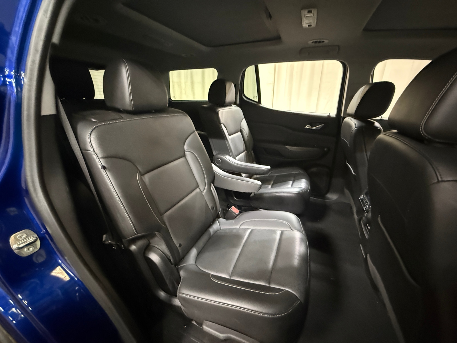 Thumbnail: 2023 GMC Acadia - 5