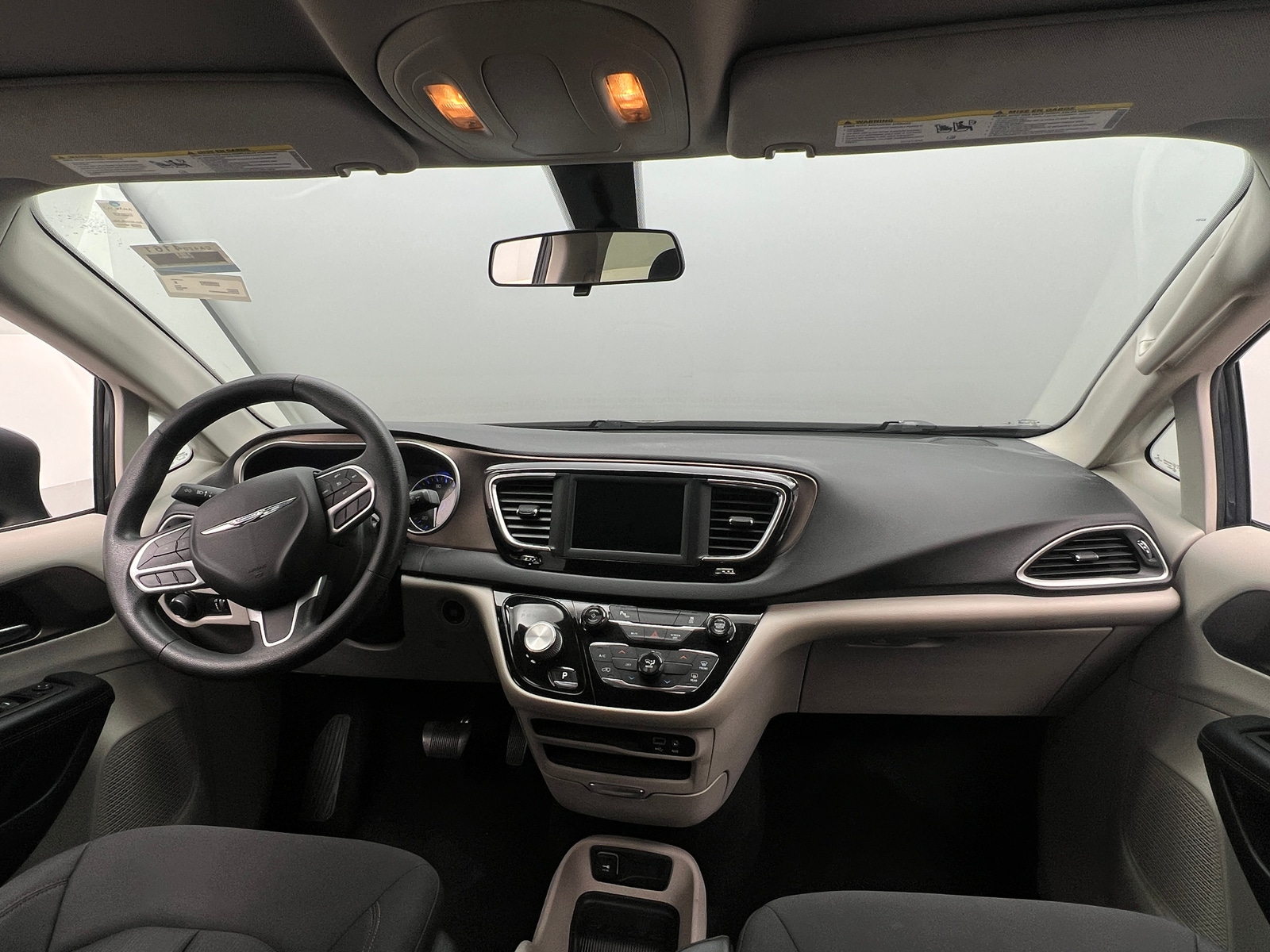 Thumbnail: 2019 Chrysler Pacifica - 3