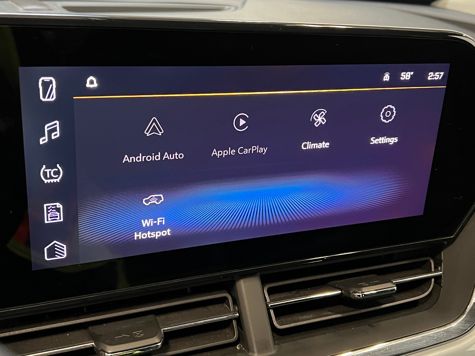 Thumbnail: 2025 Chevrolet Trax - 4