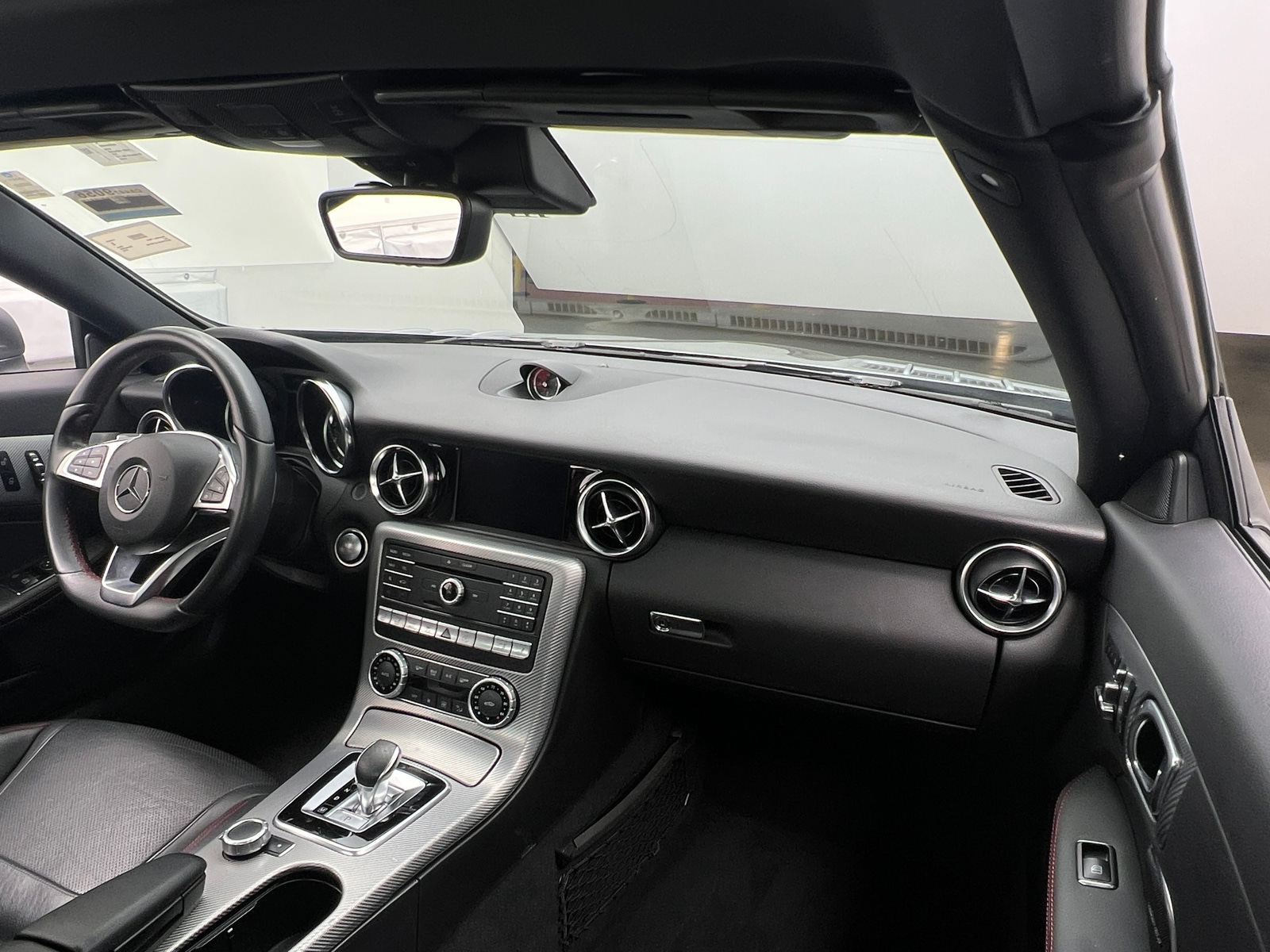 Thumbnail: 2018 Mercedes-Benz SLC - 2