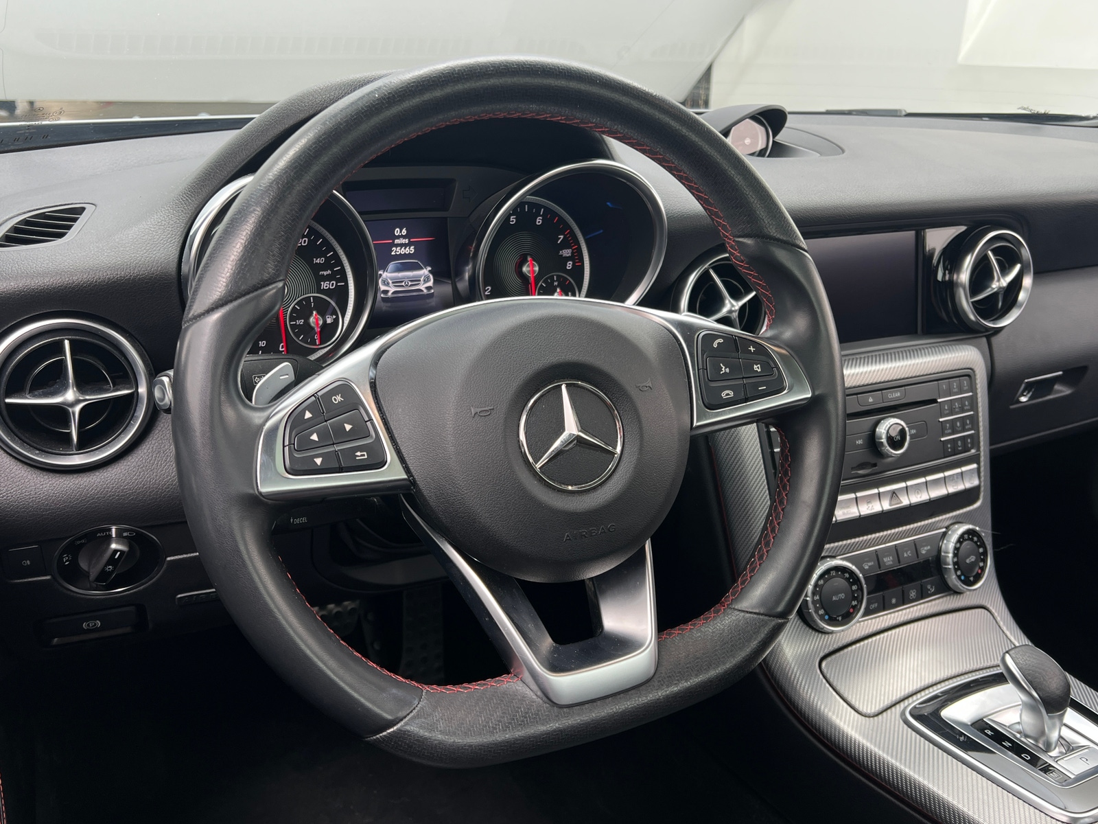 Thumbnail: 2018 Mercedes-Benz SLC - 4