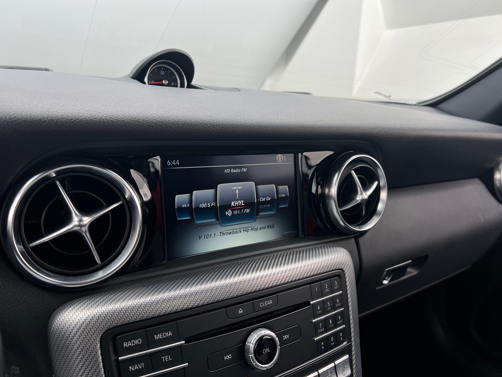 Thumbnail: 2018 Mercedes-Benz SLC - 3