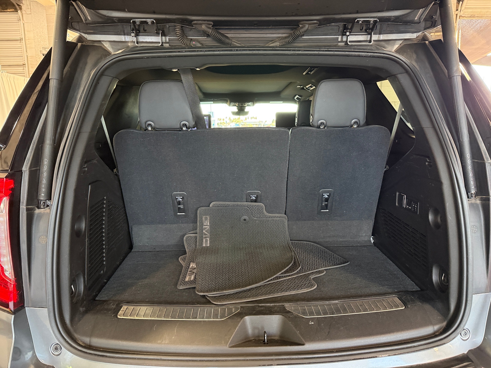 Thumbnail: 2021 GMC Yukon - 6