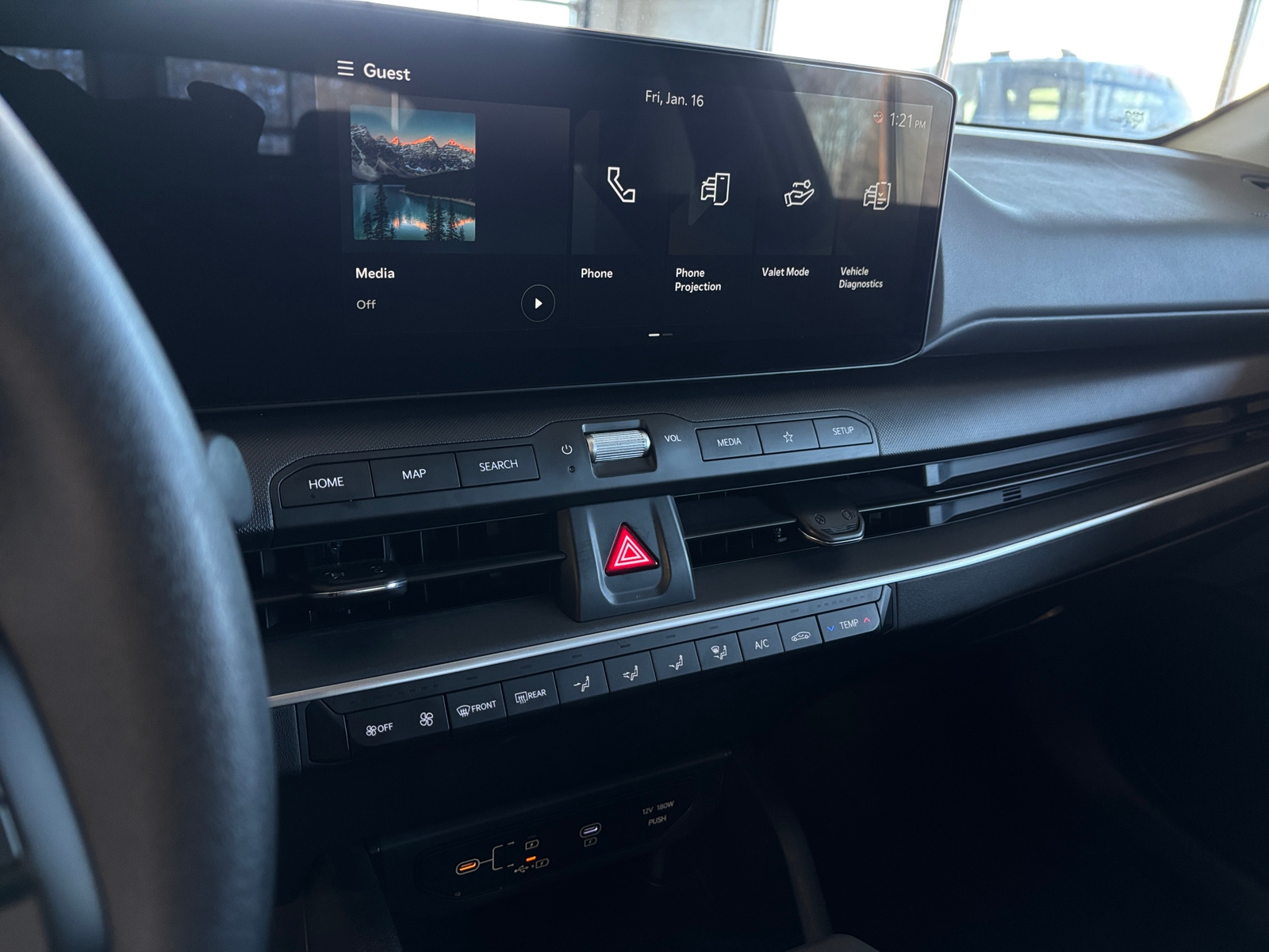 Thumbnail: 2025 Kia K4 - 4