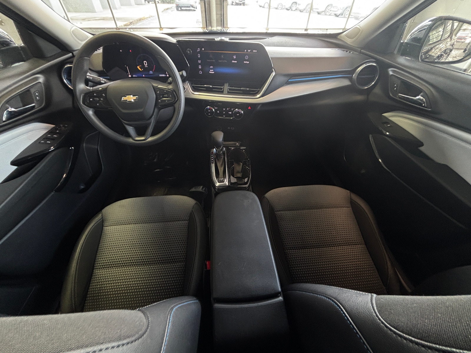 Thumbnail: 2025 Chevrolet Trax - 3