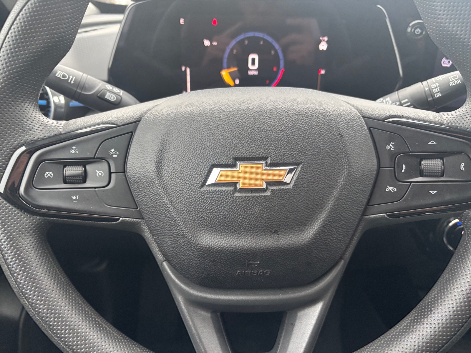 Thumbnail: 2025 Chevrolet Trax - 5