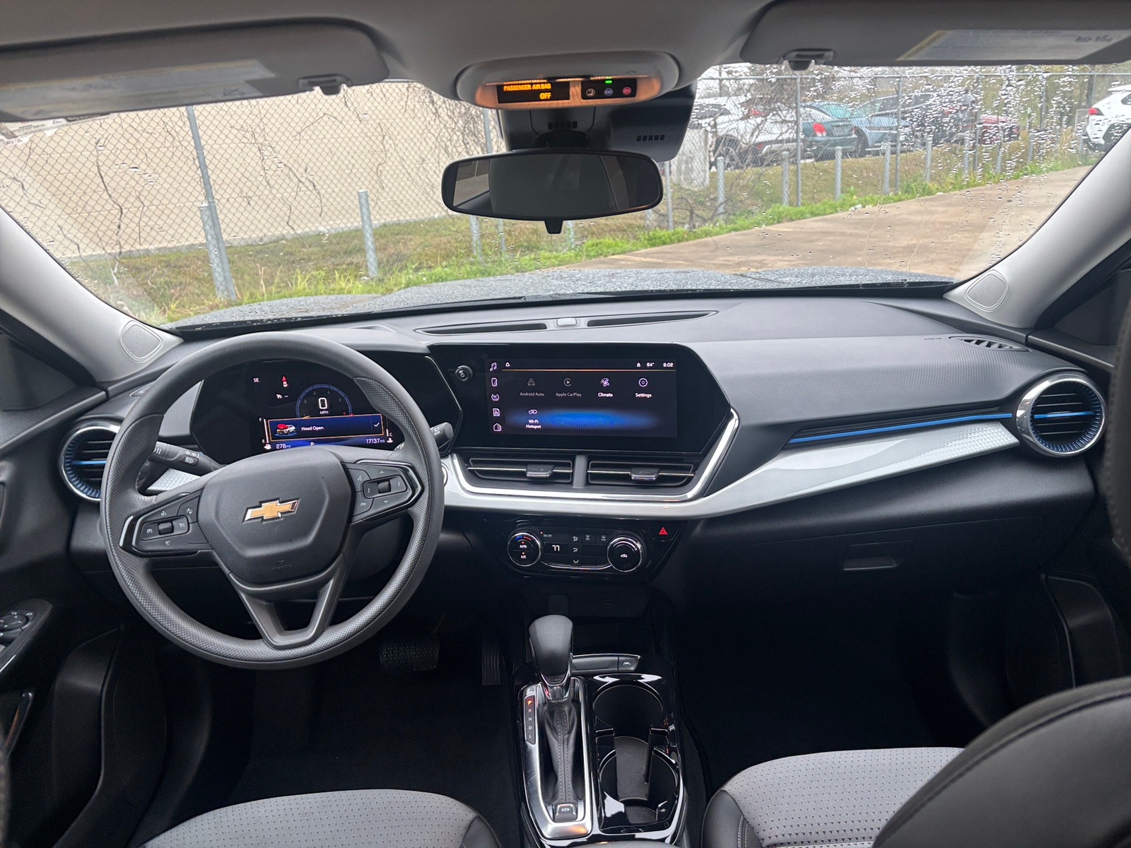 Thumbnail: 2025 Chevrolet Trax - 3