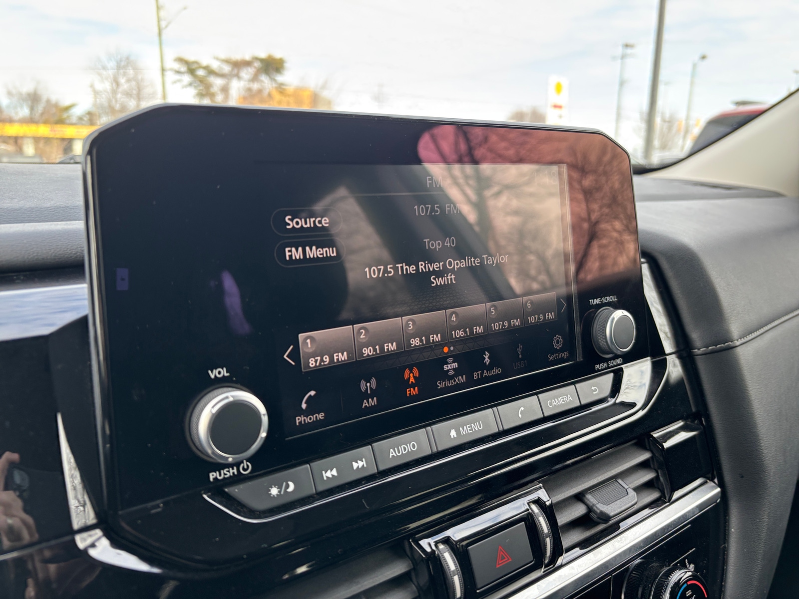 Thumbnail: 2025 Nissan Pathfinder - 4