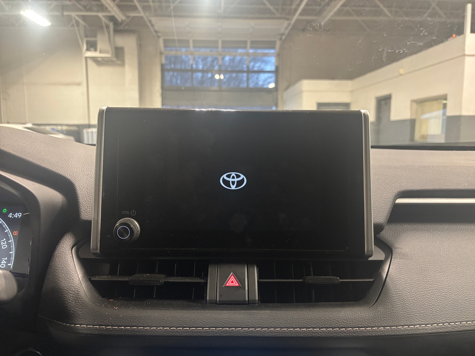 Thumbnail: 2025 Toyota RAV4 - 4