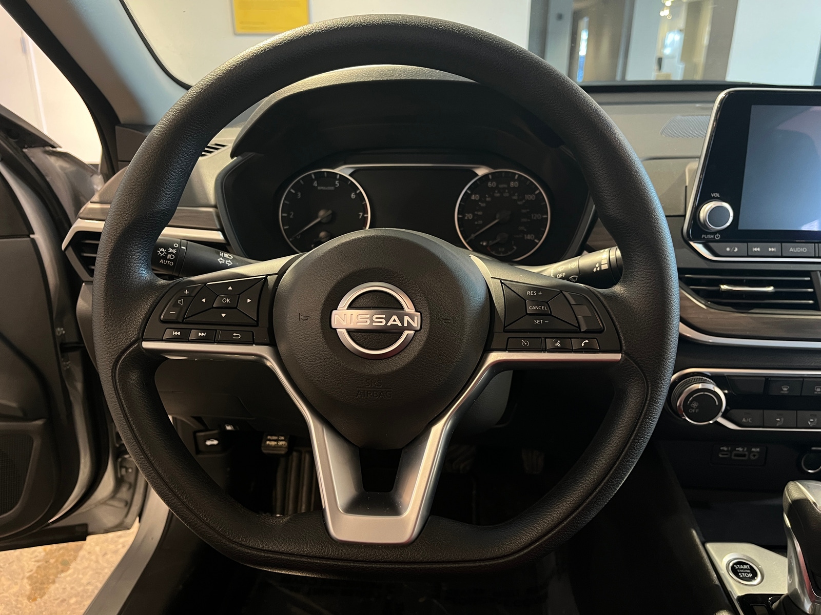 Thumbnail: 2025 Nissan Altima - 5