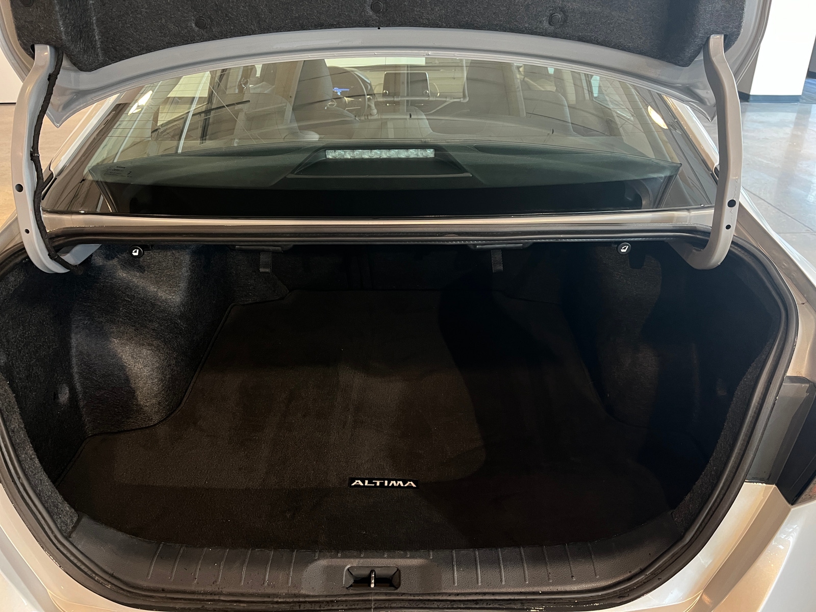 Thumbnail: 2025 Nissan Altima - 6