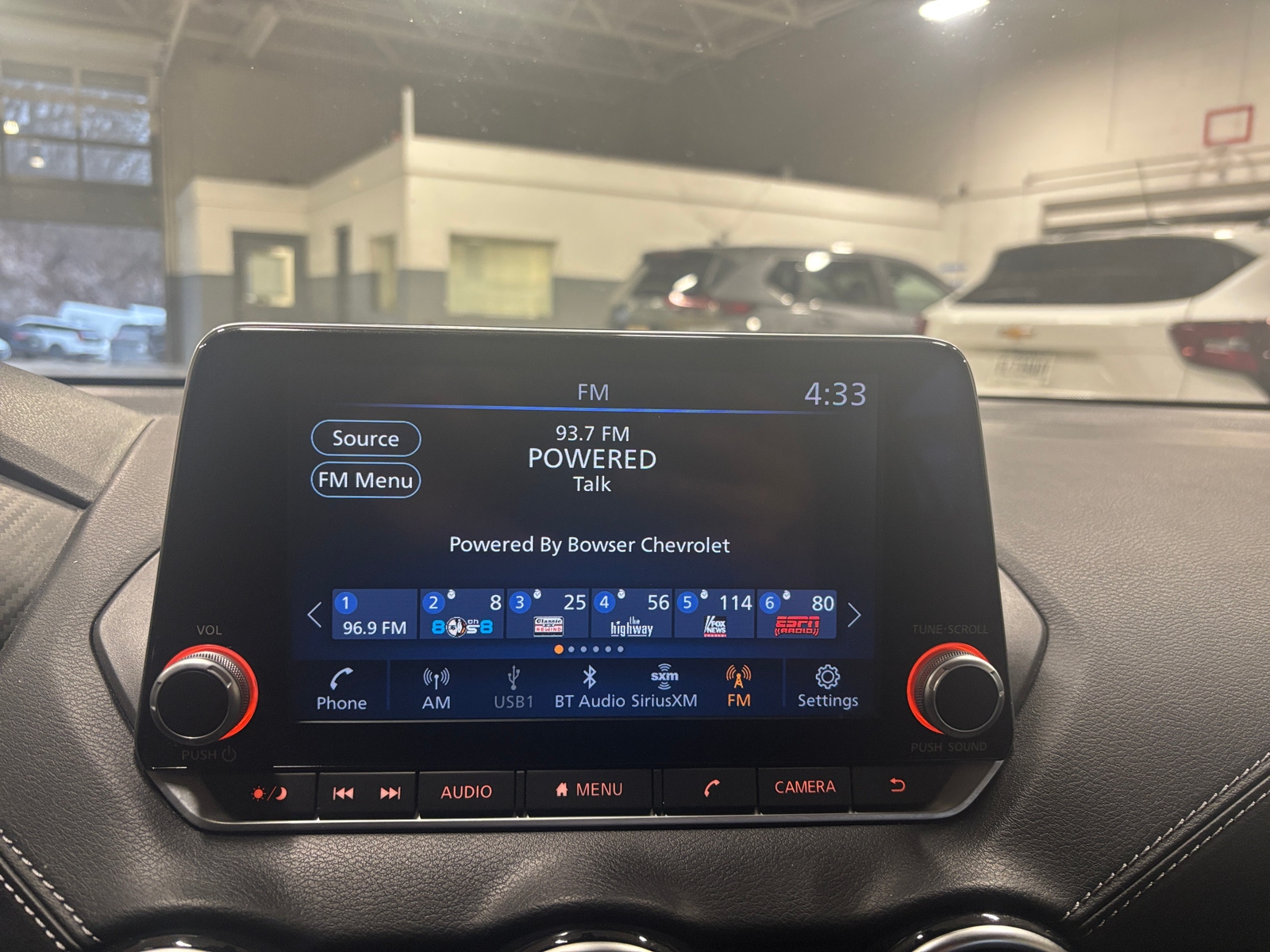 Thumbnail: 2023 Nissan Sentra - 4