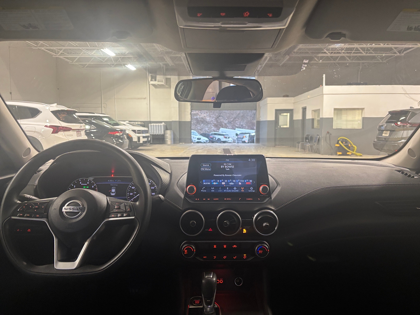 Thumbnail: 2023 Nissan Sentra - 3