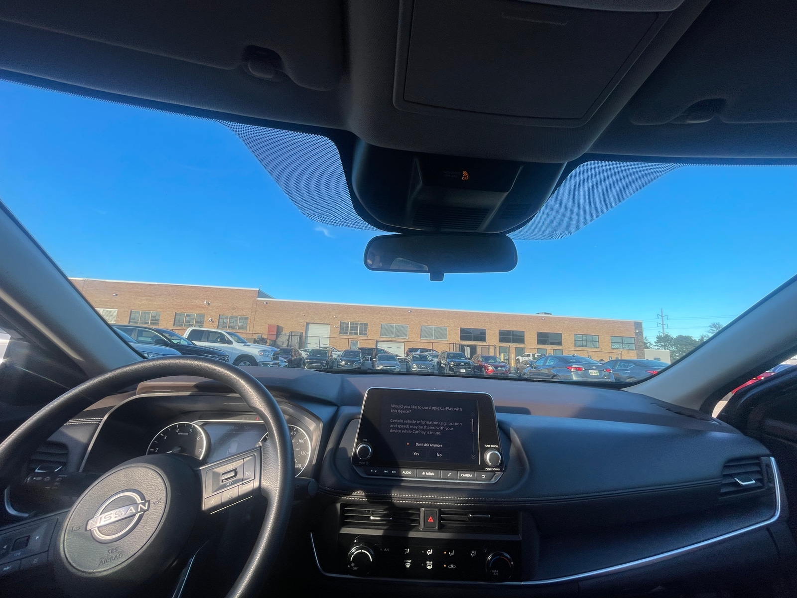 Thumbnail: 2023 Nissan Rogue - 3