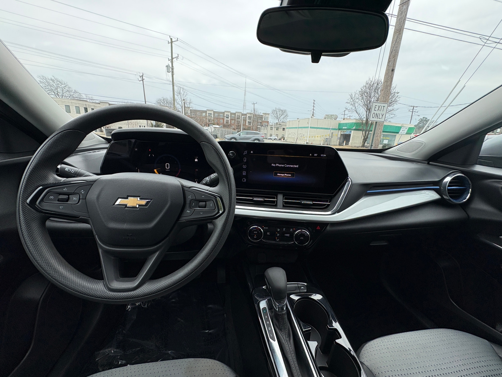 Thumbnail: 2025 Chevrolet Trax - 3