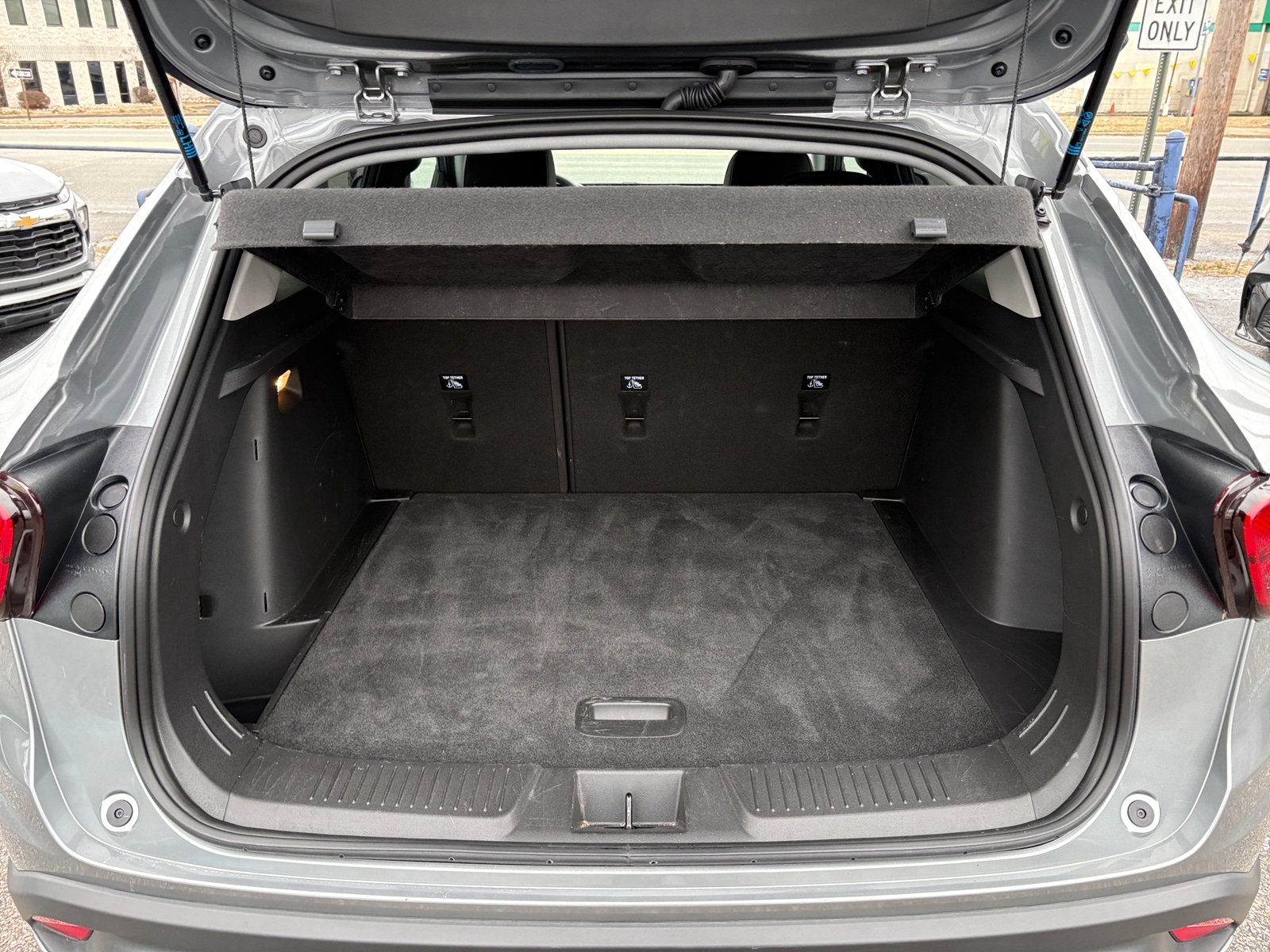 Thumbnail: 2025 Chevrolet Trax - 6