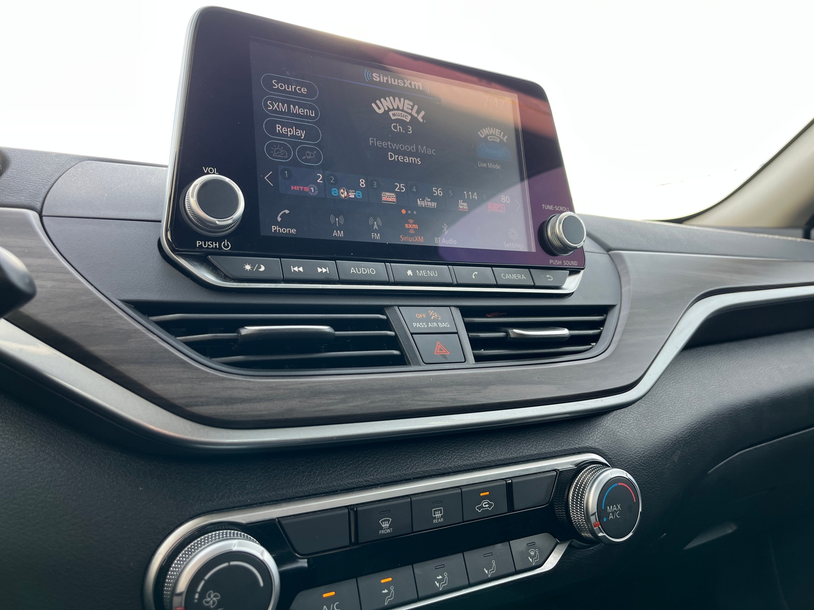 Thumbnail: 2025 Nissan Altima - 4