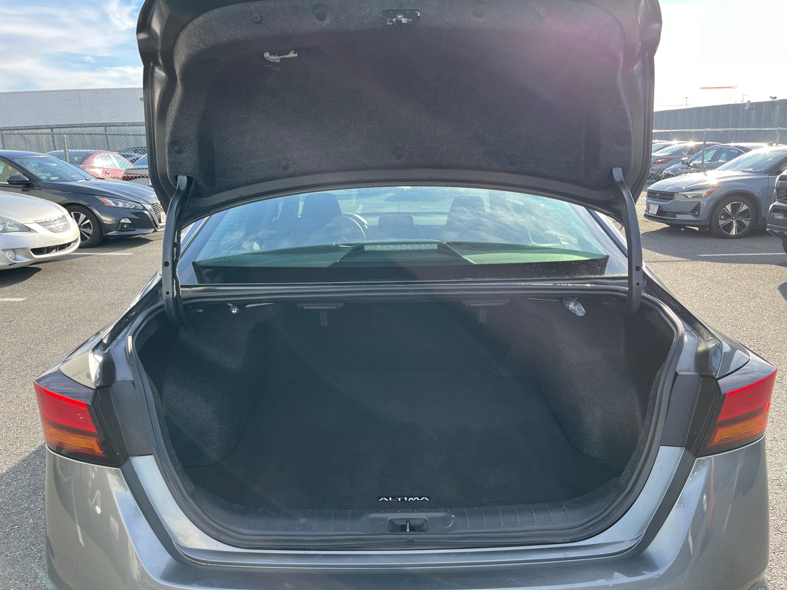 Thumbnail: 2025 Nissan Altima - 6