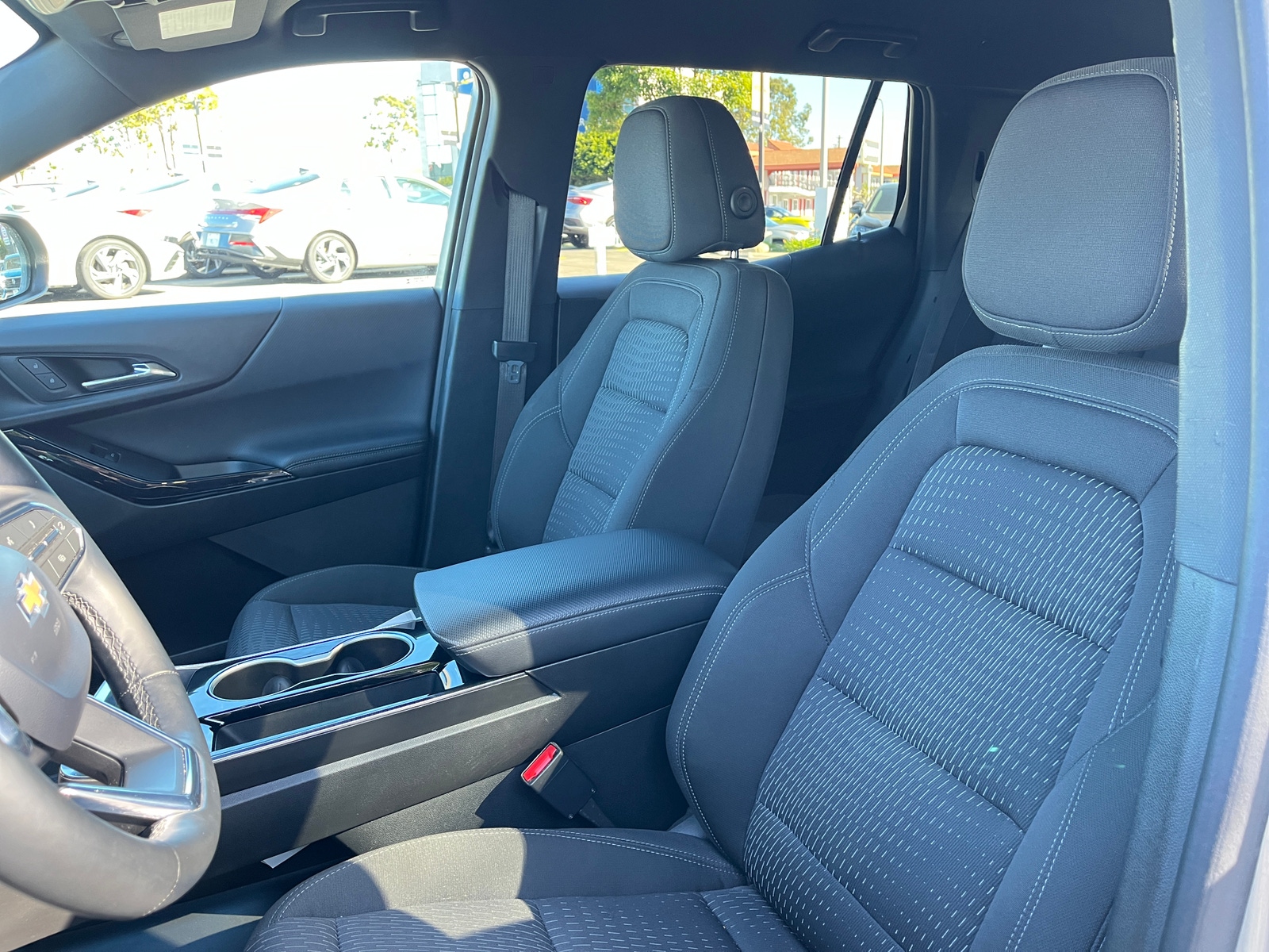 Thumbnail: 2025 Chevrolet Equinox - 2