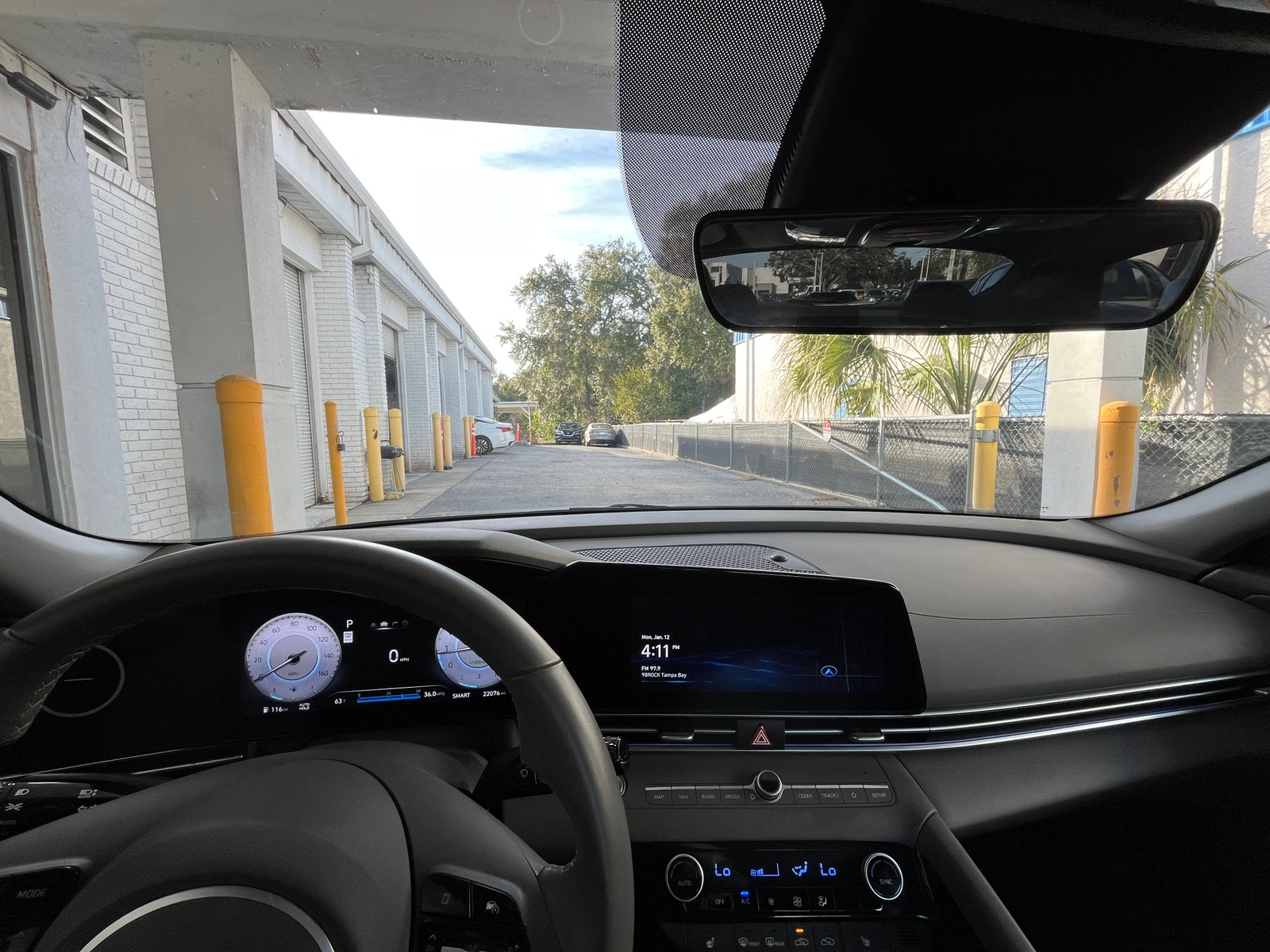 Thumbnail: 2025 Hyundai Elantra - 3