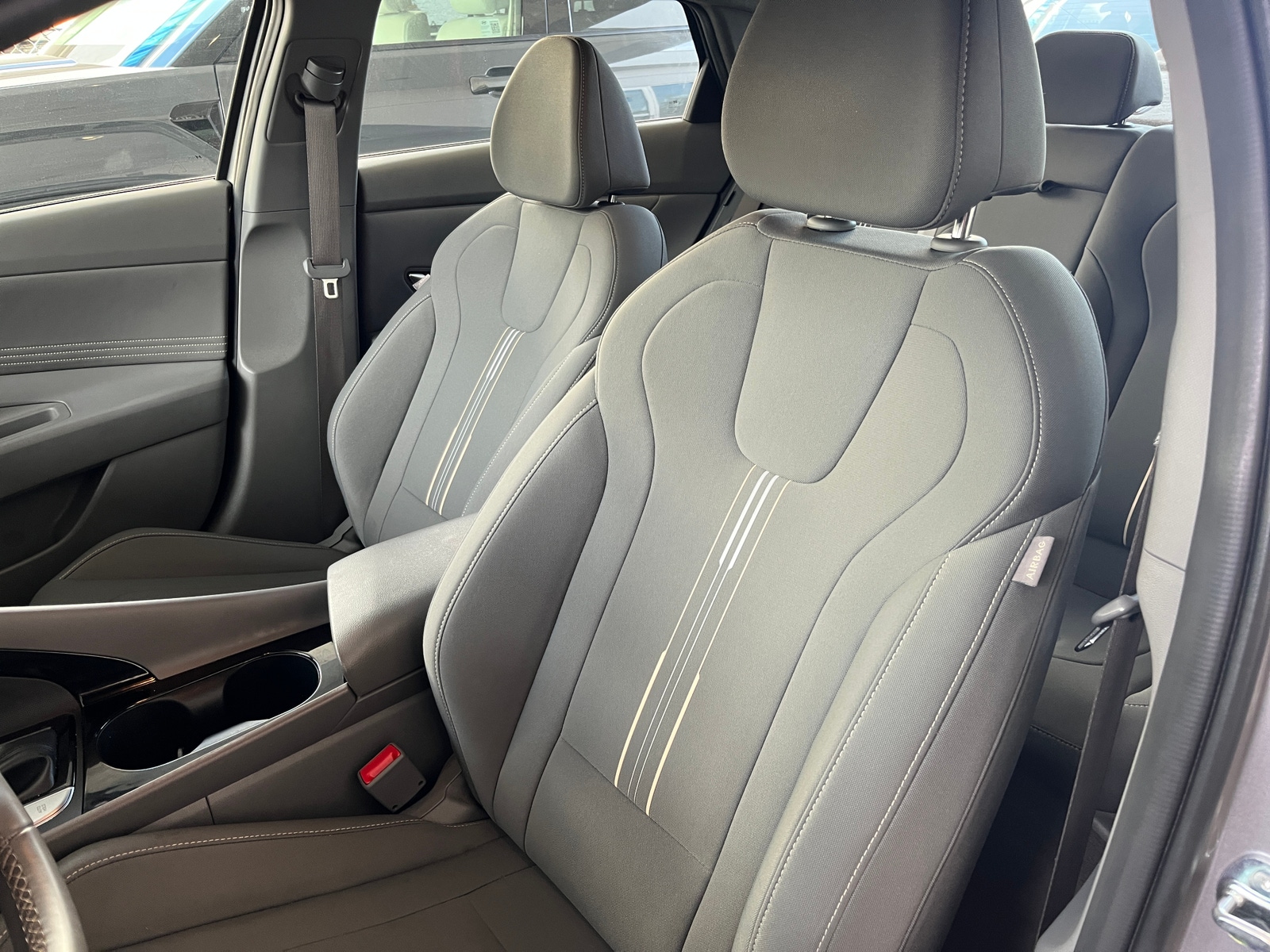 Thumbnail: 2025 Hyundai Elantra - 2