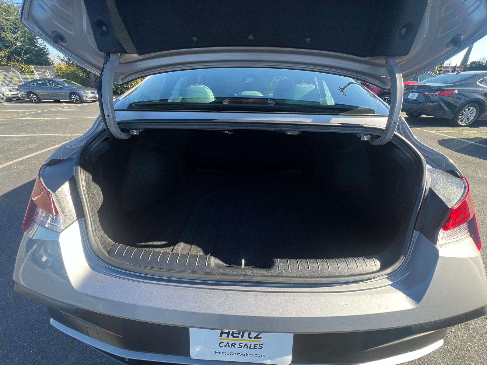 Thumbnail: 2025 Hyundai Elantra - 5