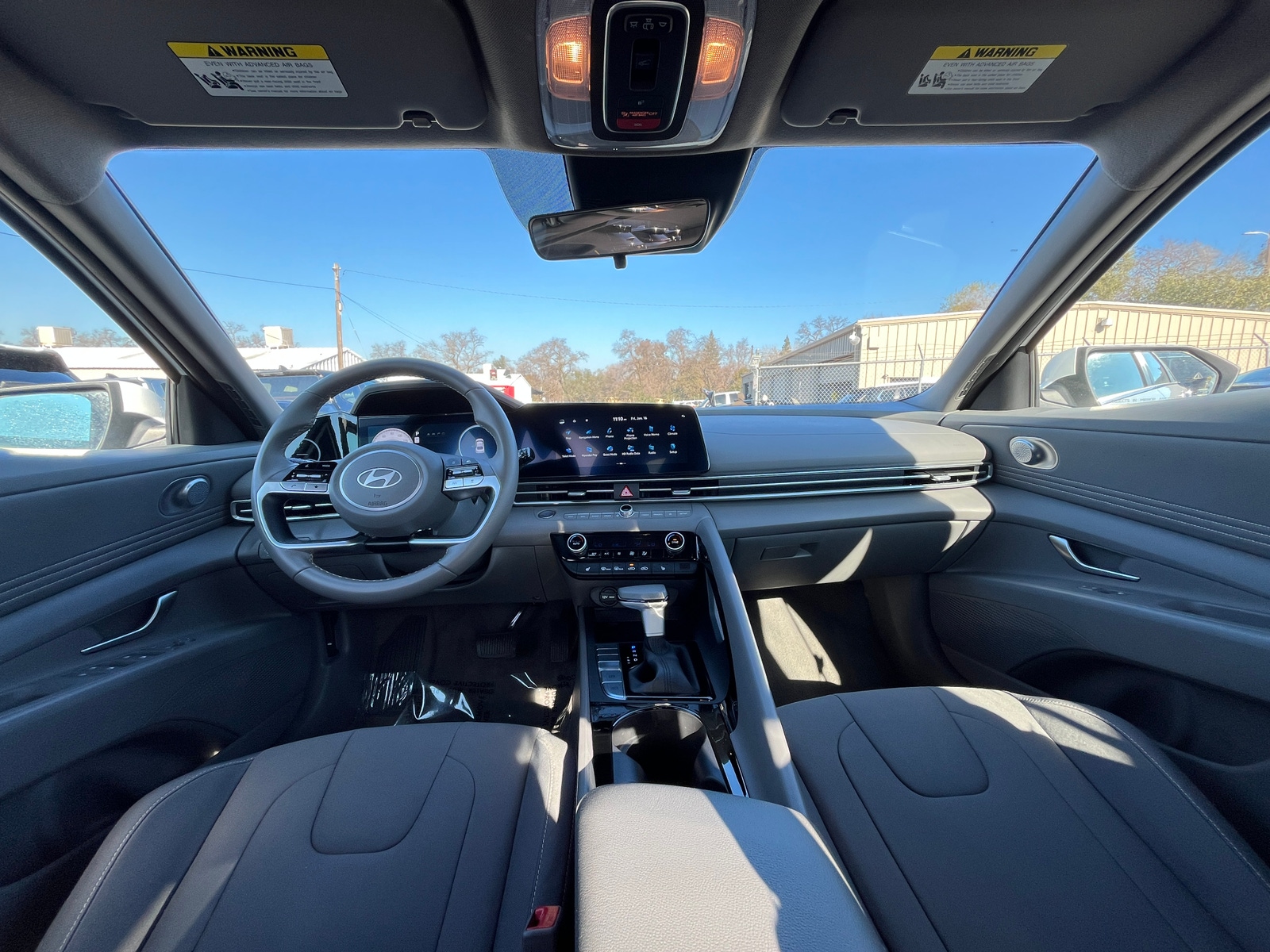 Thumbnail: 2025 Hyundai Elantra - 3