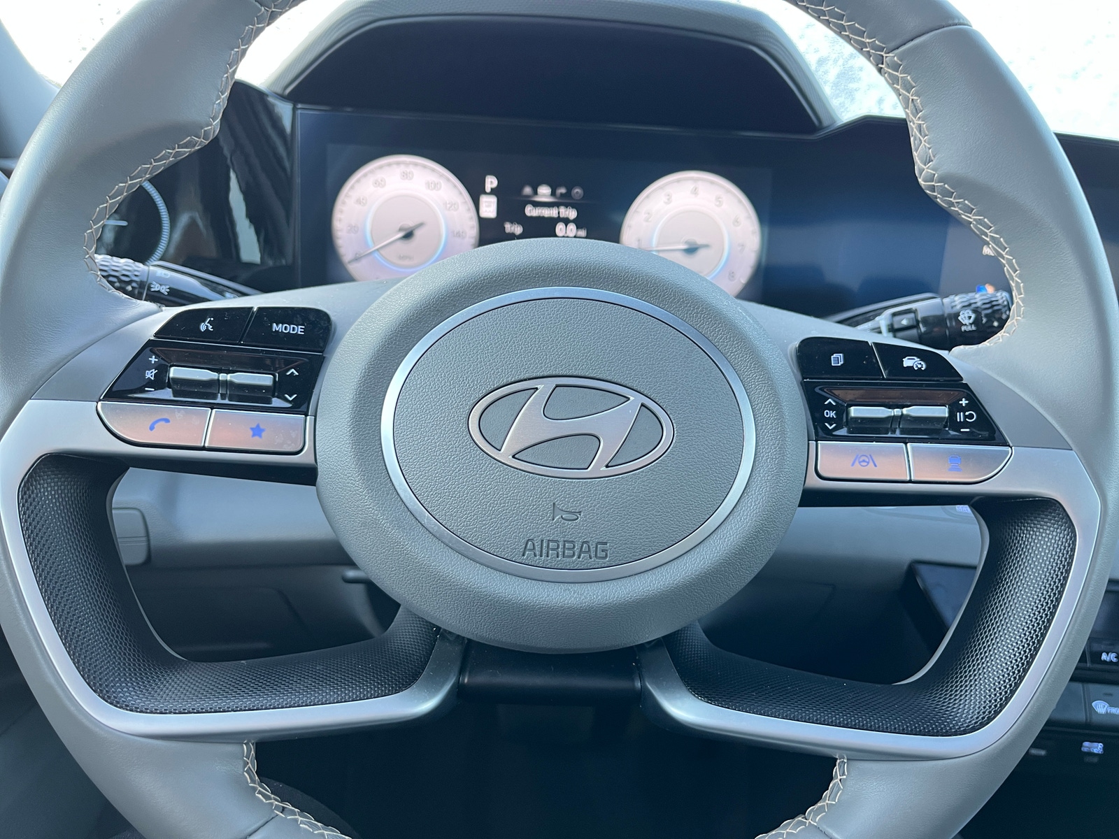 Thumbnail: 2025 Hyundai Elantra - 5