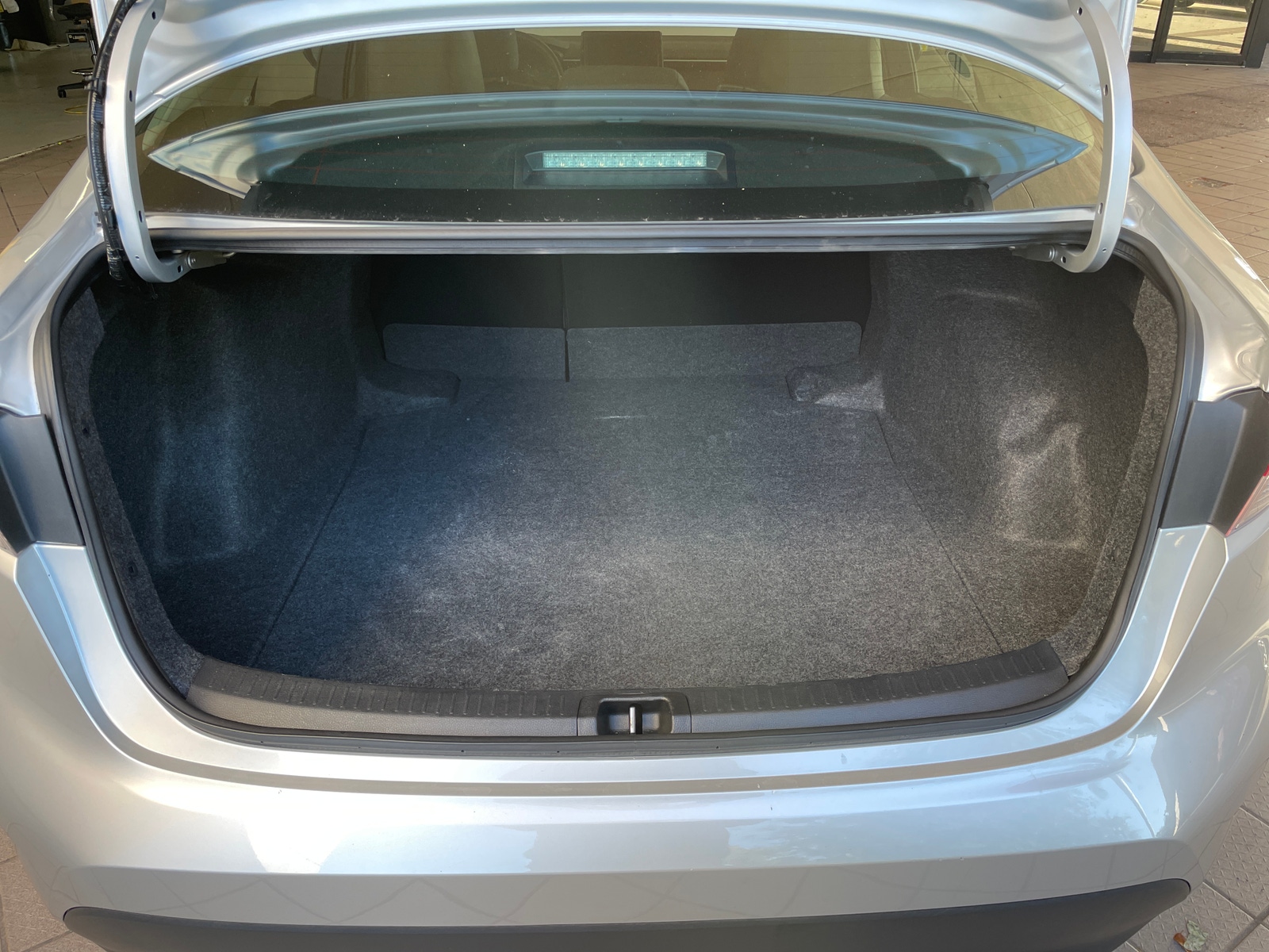 Thumbnail: 2025 Toyota Corolla - 6