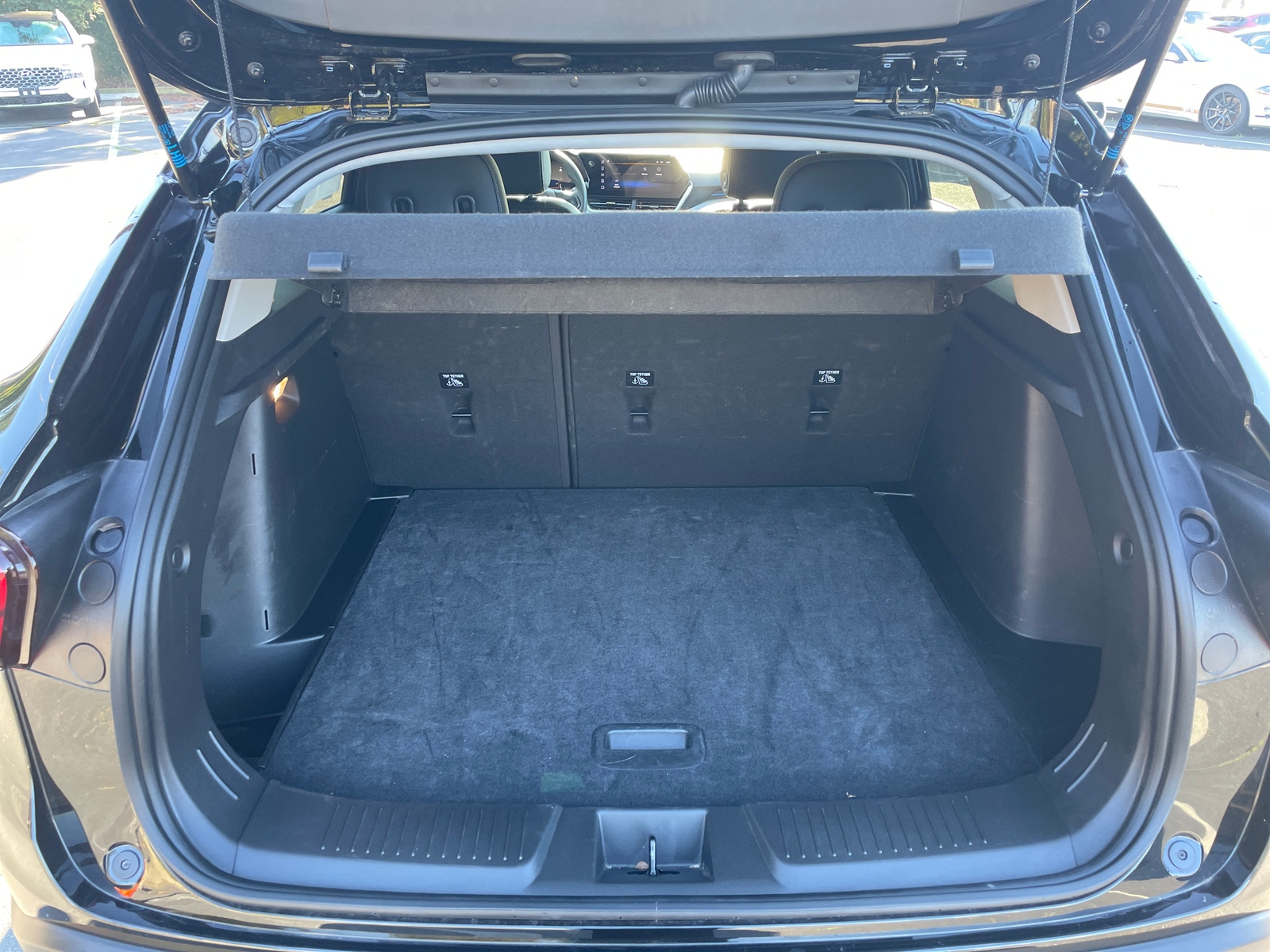 Thumbnail: 2025 Chevrolet Trax - 6