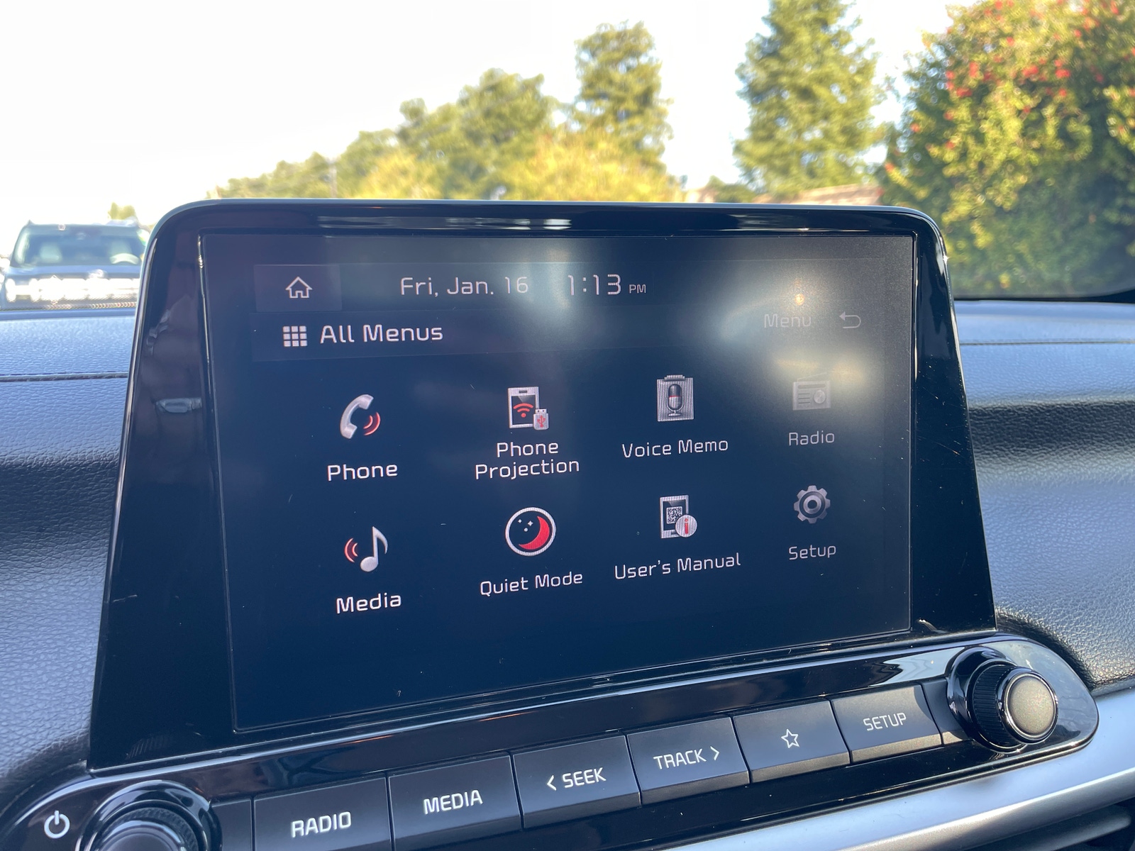 Thumbnail: 2023 Kia Forte - 4