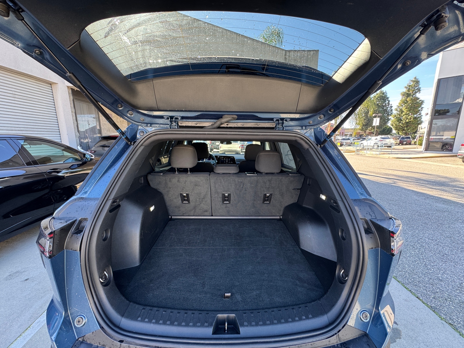 Thumbnail: 2025 Chevrolet Equinox - 6