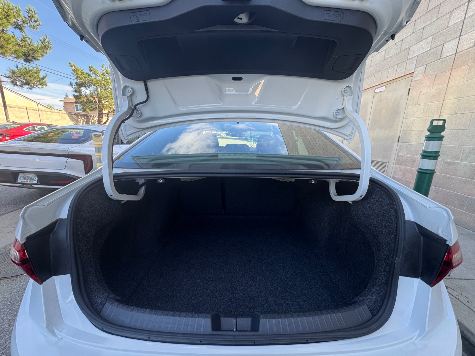 Thumbnail: 2025 Volkswagen Jetta - 6