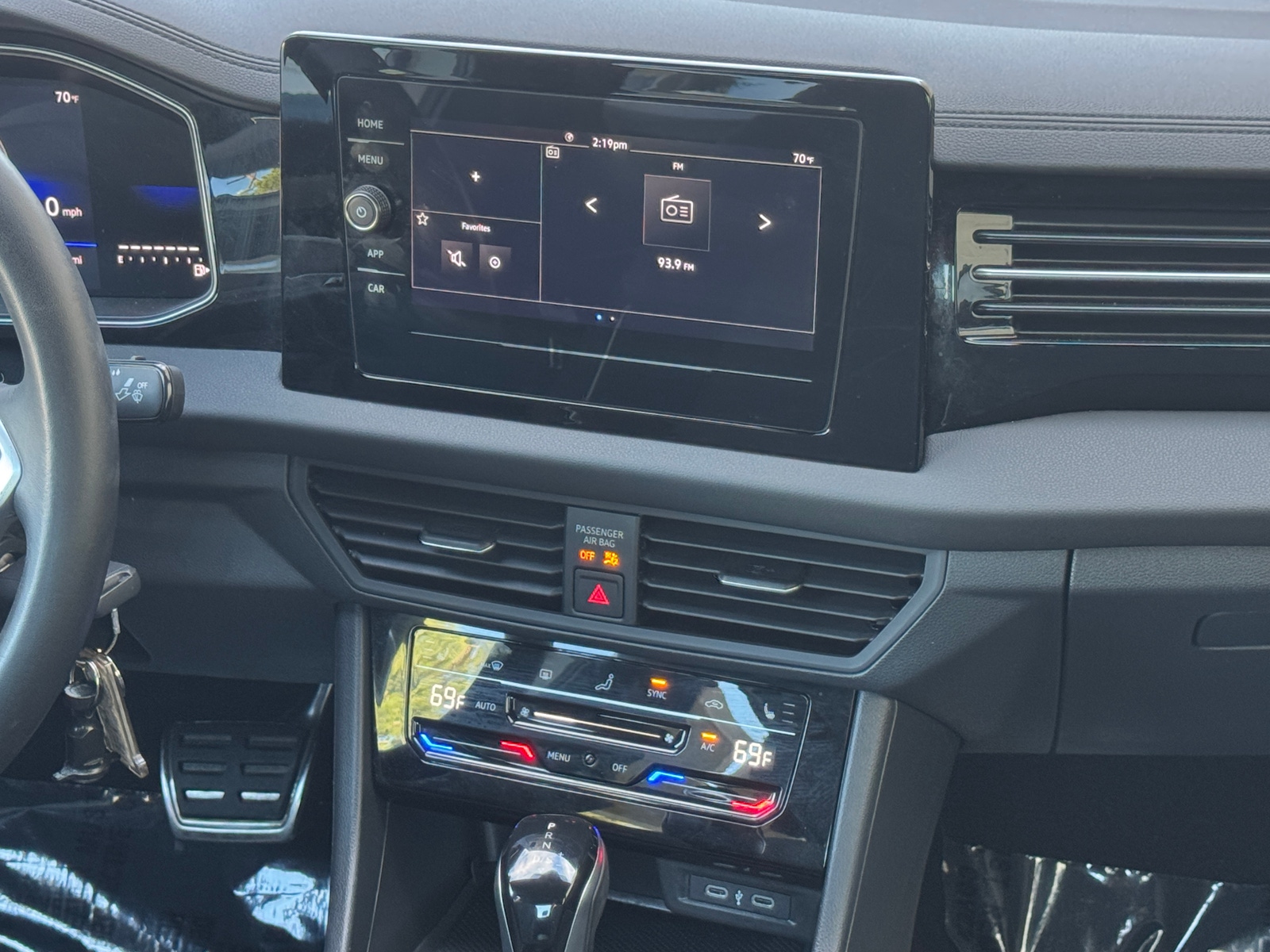 Thumbnail: 2025 Volkswagen Jetta - 4